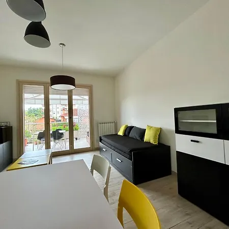 8380 Lory's House Apartamento Roma